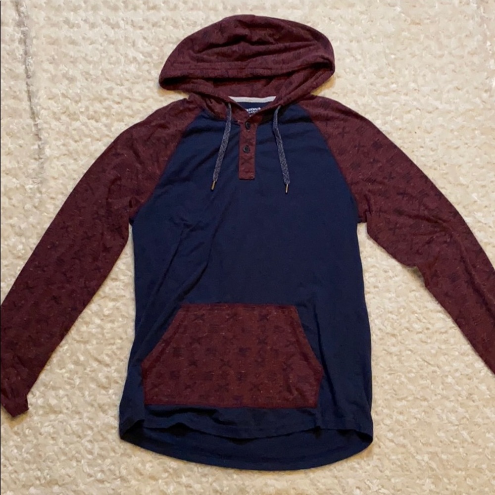 Arizona Jeans Co, men’s size medium long sleeve!